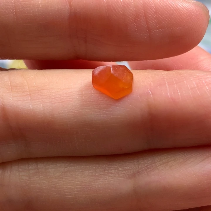 定制翡翠未镶嵌随行
