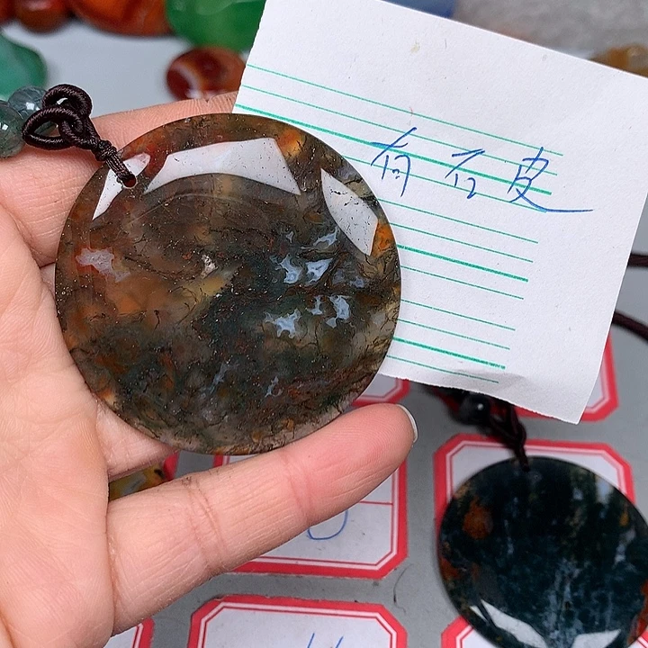 诺***希玛瑙/玉髓未镶嵌颈饰