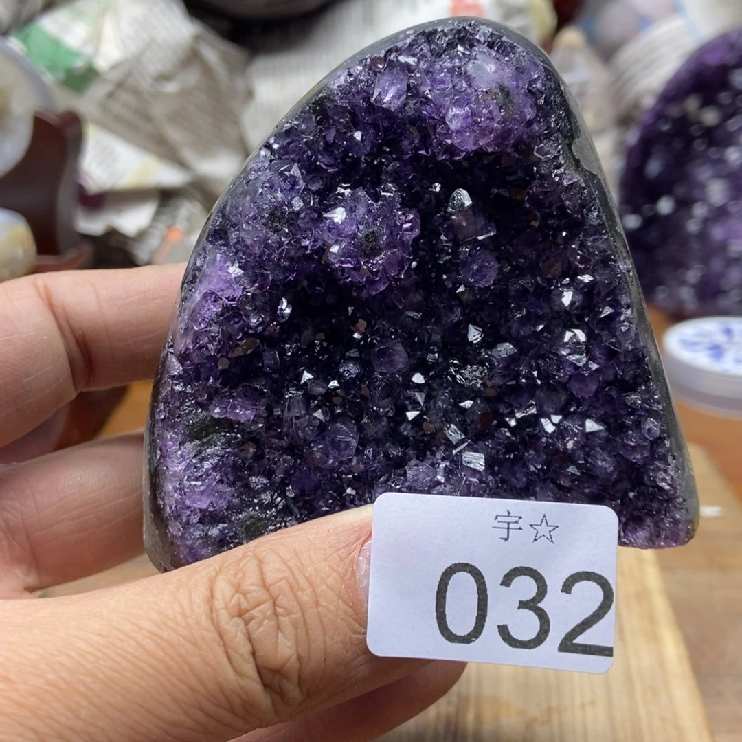 紫晶大型摆件（非配饰）未镶嵌