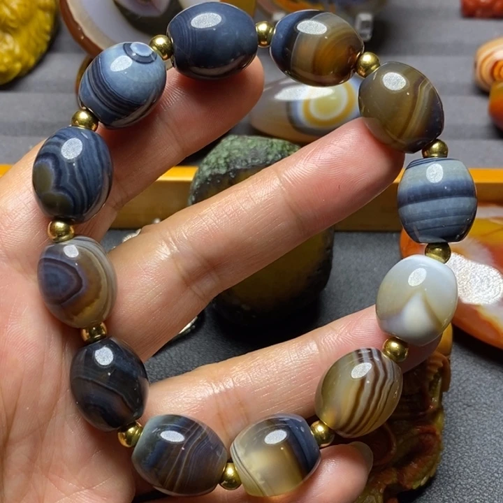 玛瑙/玉髓颈饰未镶嵌