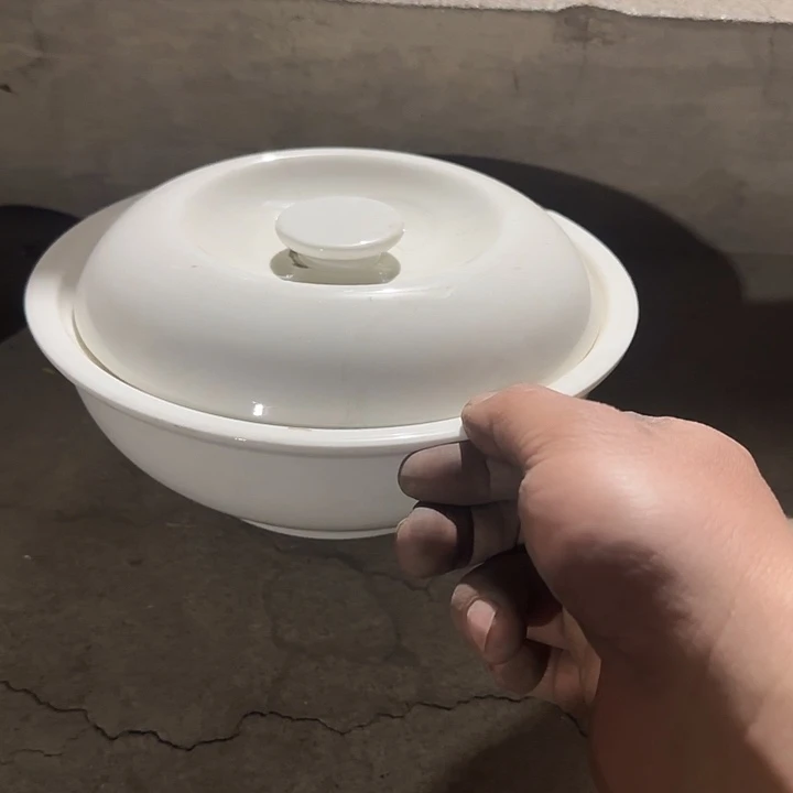 瓷片陶瓷盘子碗啥都有