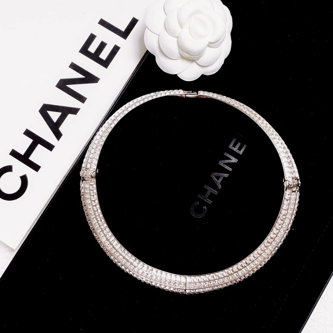 95新 Chanel/香奈儿 柚礼中古/香奈儿银色满钻项圈LZ501076