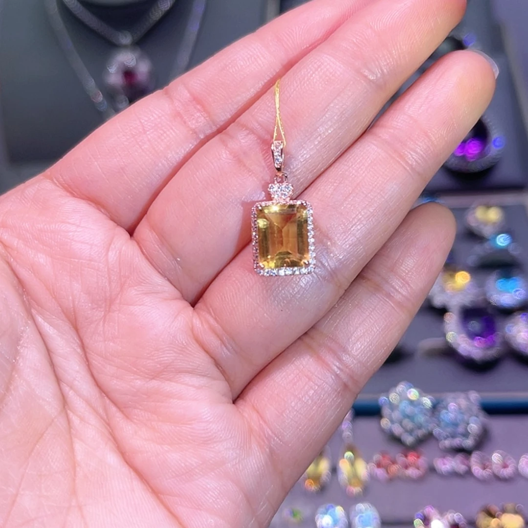 【闪购商品】黄晶吊坠(赠链)银S925镶嵌