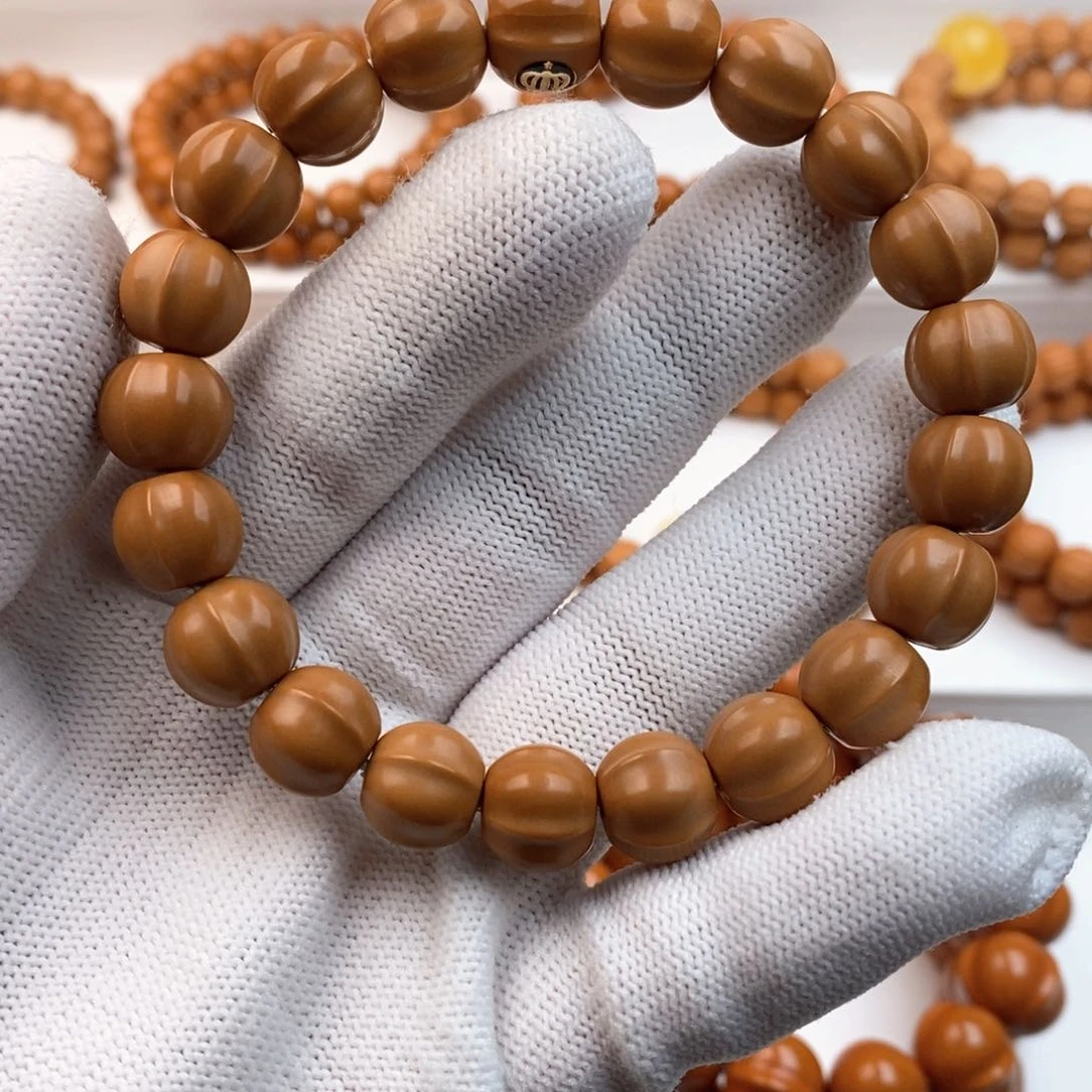 猴头核桃吊坠J****L小鲨鱼