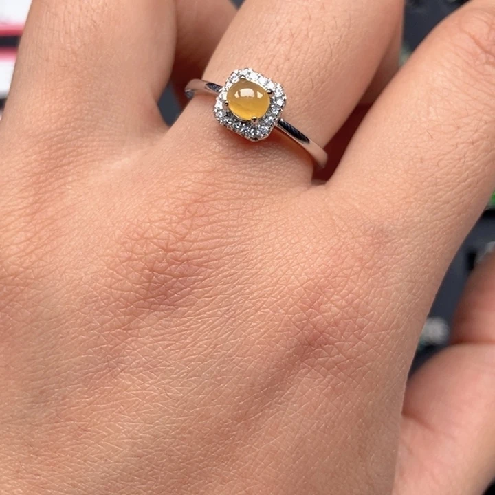 翡翠未镶嵌戒指戒指