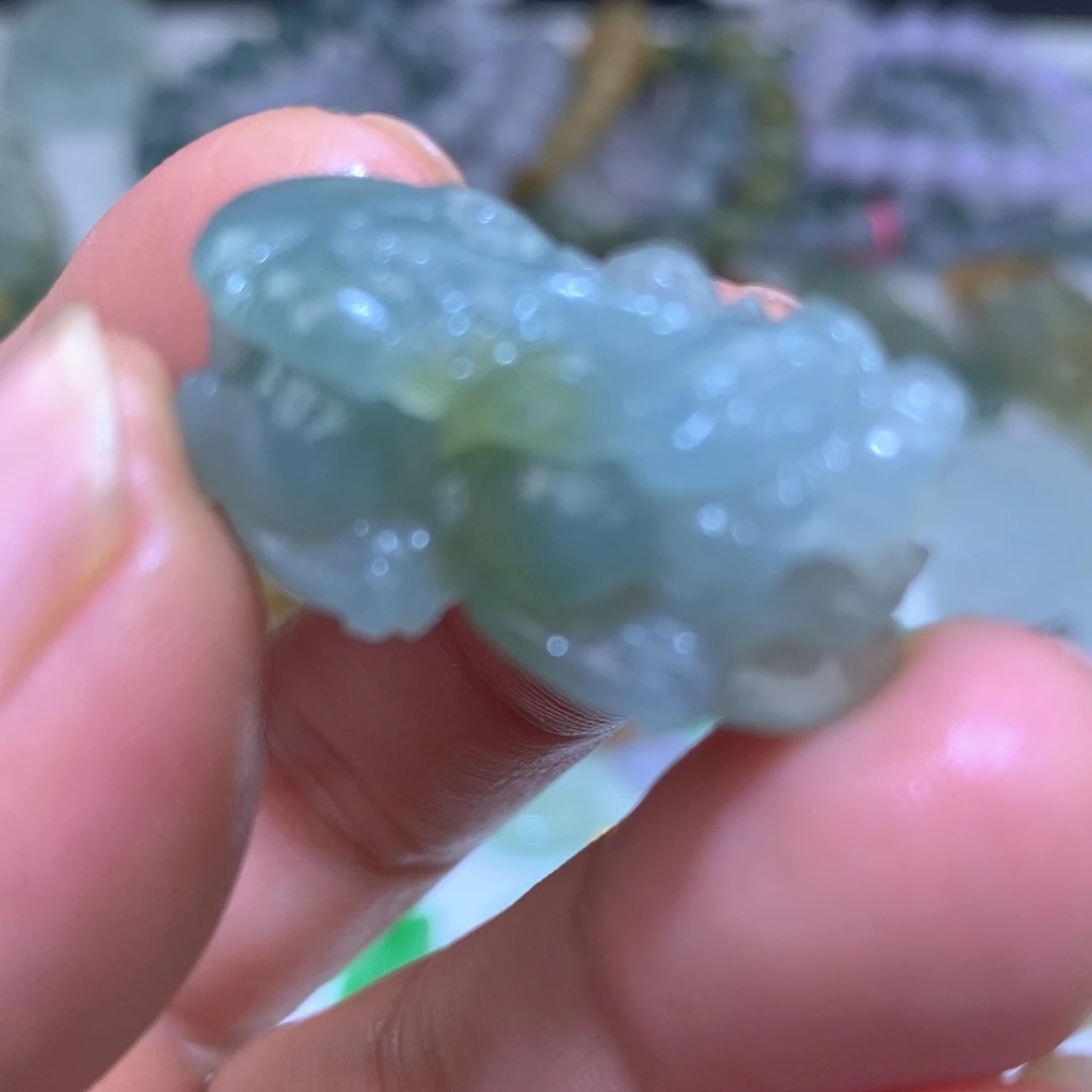 乄***粹定制翡翠未镶嵌皮休