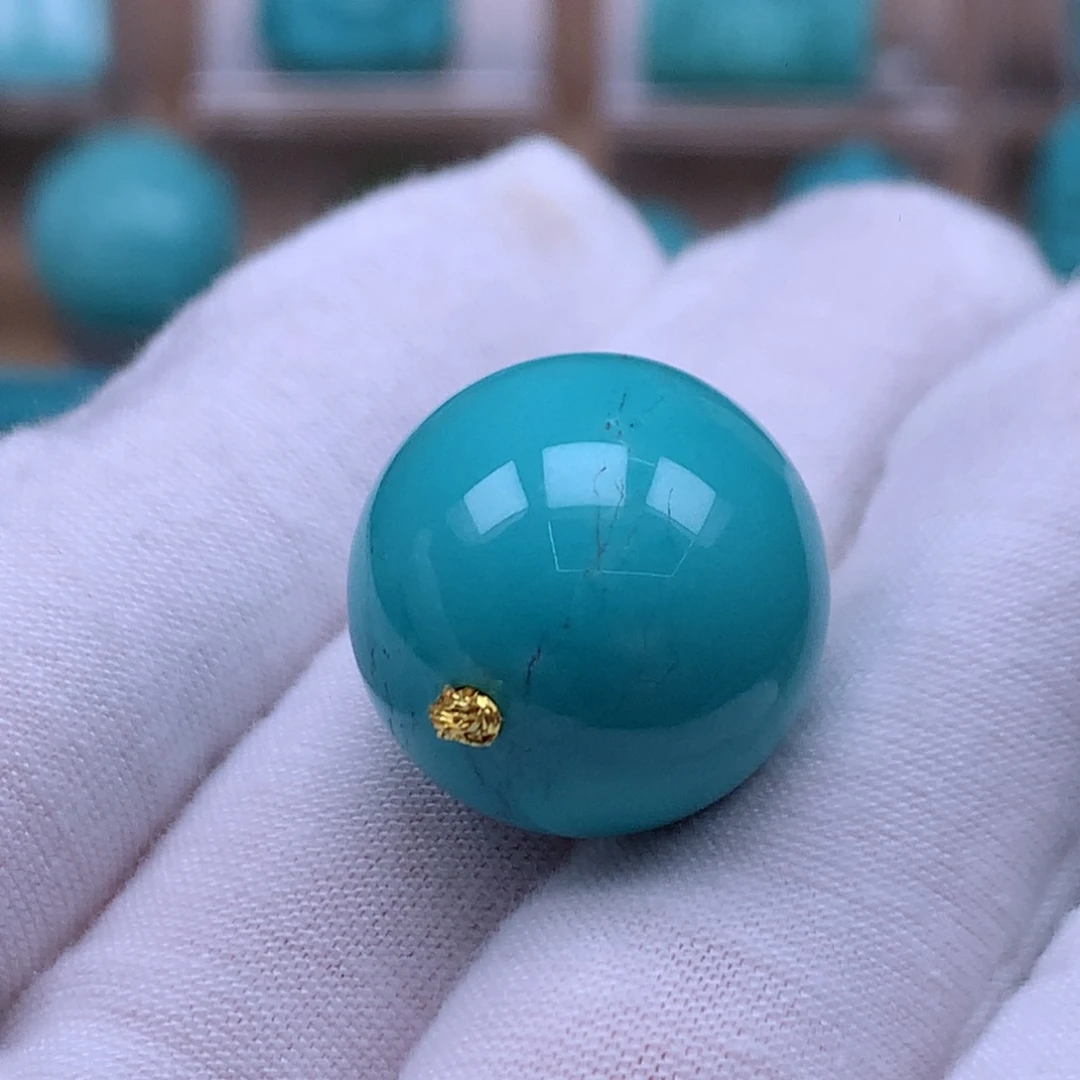 L***a未镶嵌绿松石珠宝奇石直径19.3mm