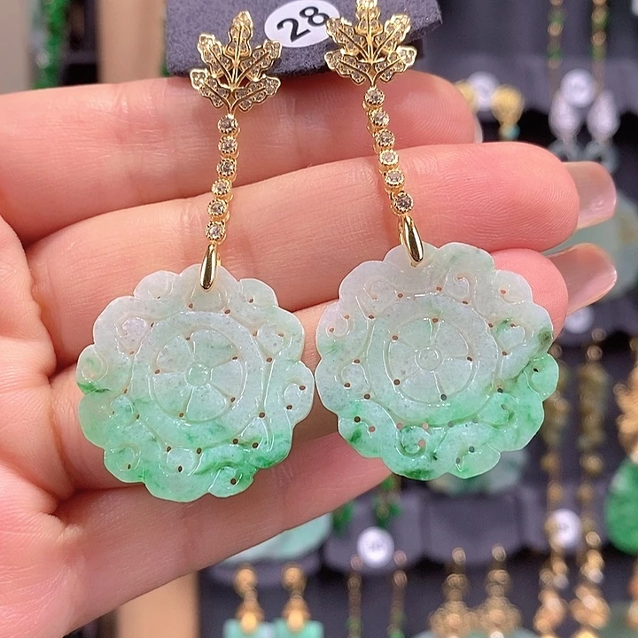 翡翠未镶嵌耳饰翡翠