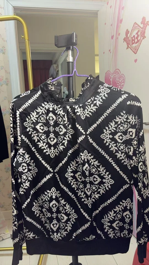 时尚女士小衫网红百搭休闲气质打底潮牌女潮流上衣旅游出街衣服