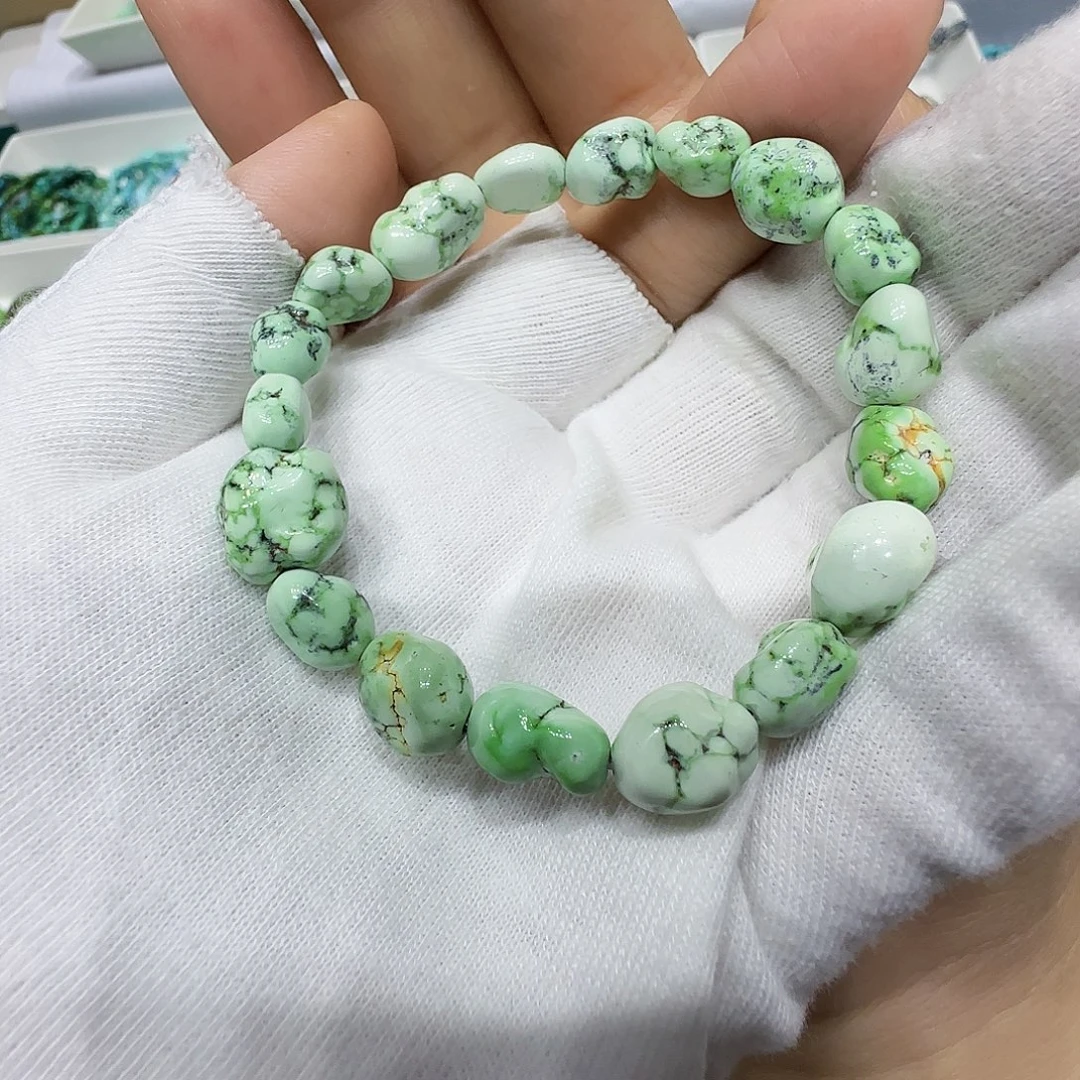 未镶嵌绿松石原矿绿松石