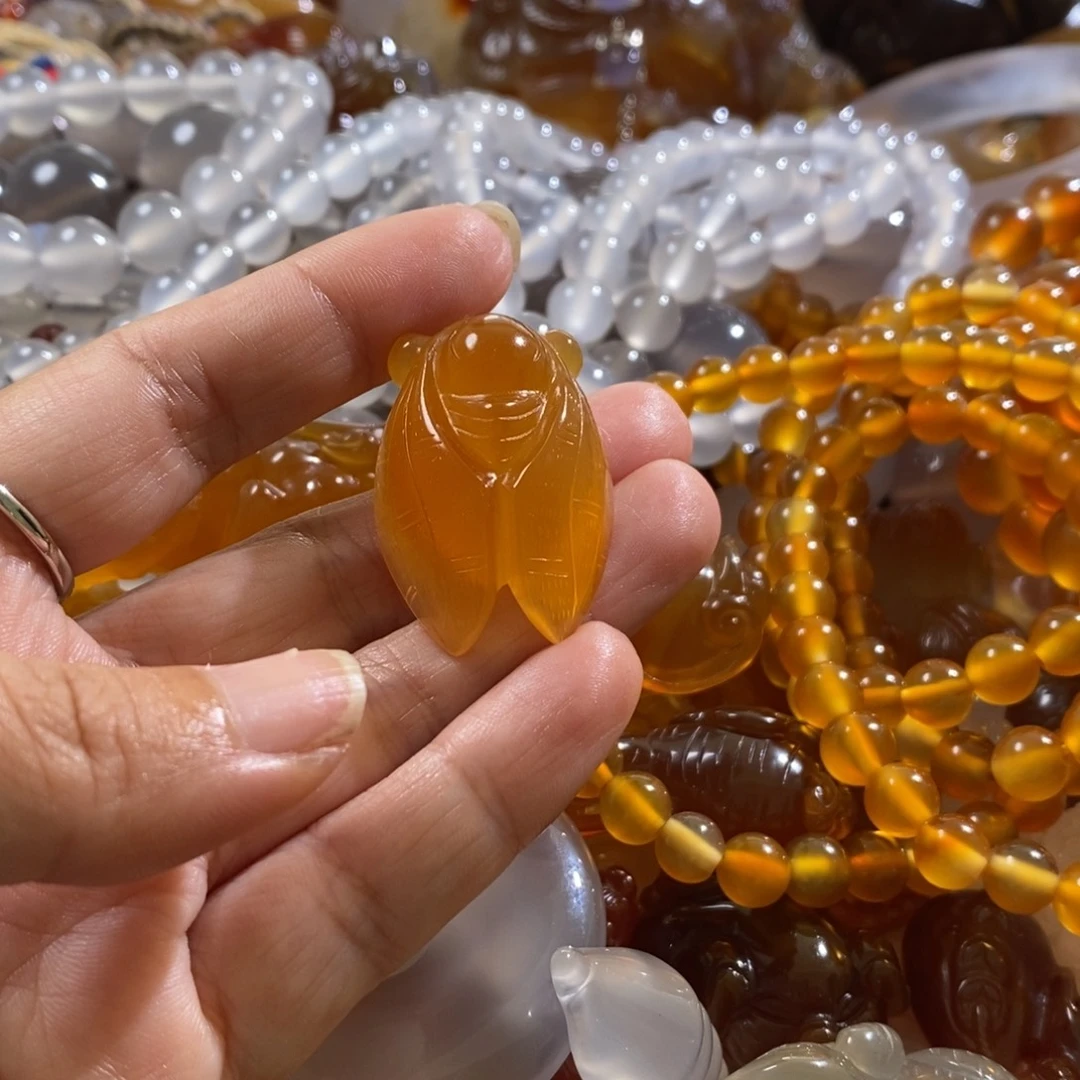 玛瑙/玉髓未镶嵌玛瑙吊坠