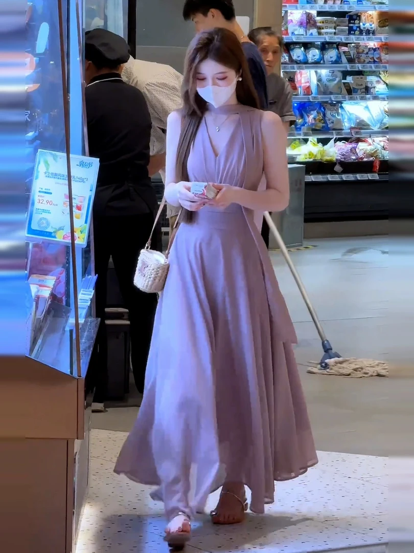 法式气质紫色无袖V领仙女连衣裙子女夏2025新款雪纺收腰显瘦长裙