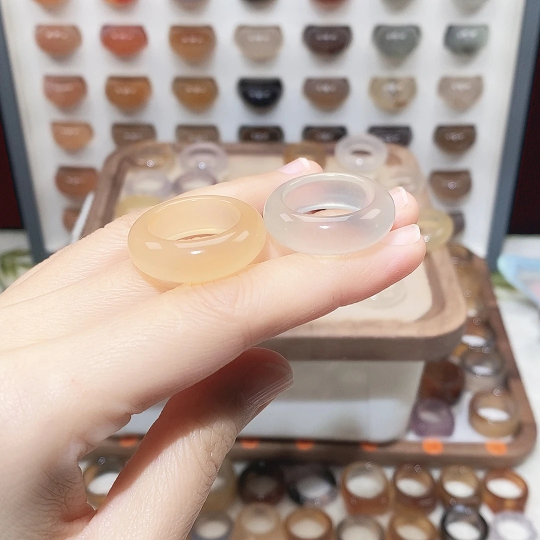 C***n玛瑙/玉髓未镶嵌戒指港-18