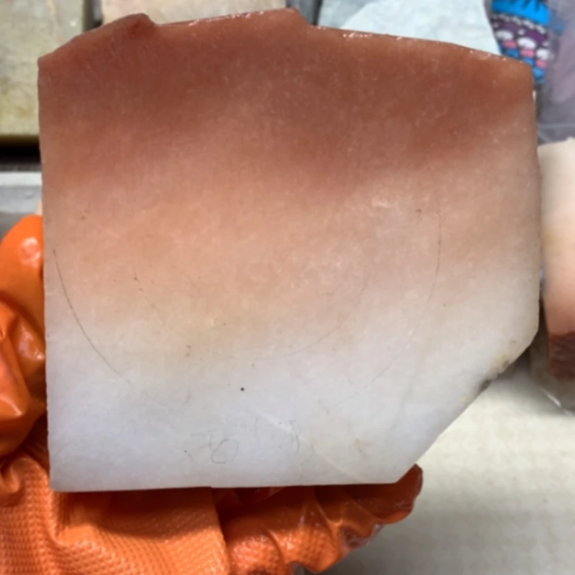 【闪购商品】未镶嵌手镯石英岩玉红冰冰