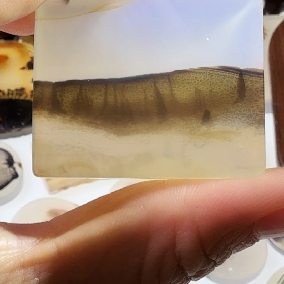 玛瑙/玉髓未镶嵌珠宝半成品