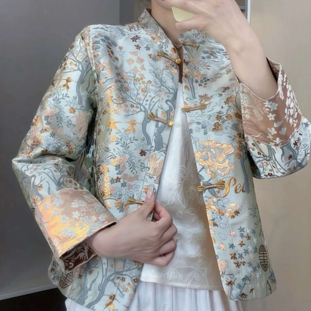 耐磨常规款女透气立领纽扣休闲短外套双面宽松冬天晚宴场合女装