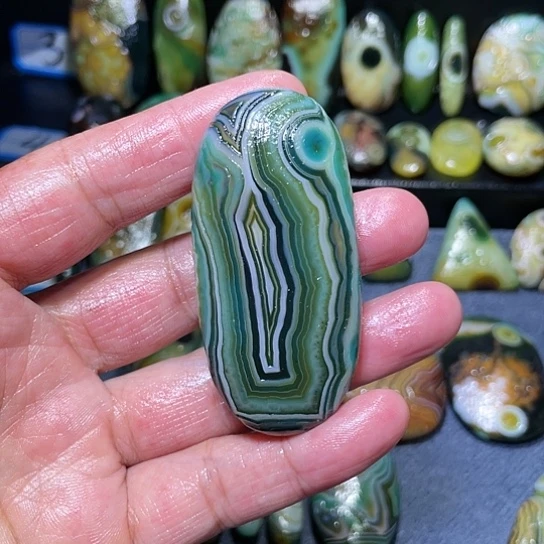 【闪购商品】未镶嵌玛瑙/玉髓珠宝奇石晴***