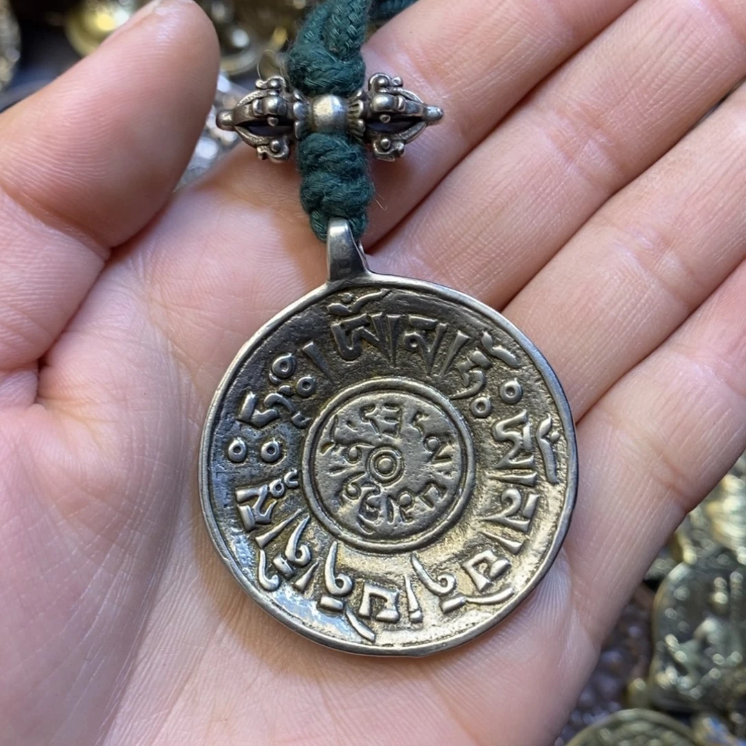藏式噶玛巴千诺牌子