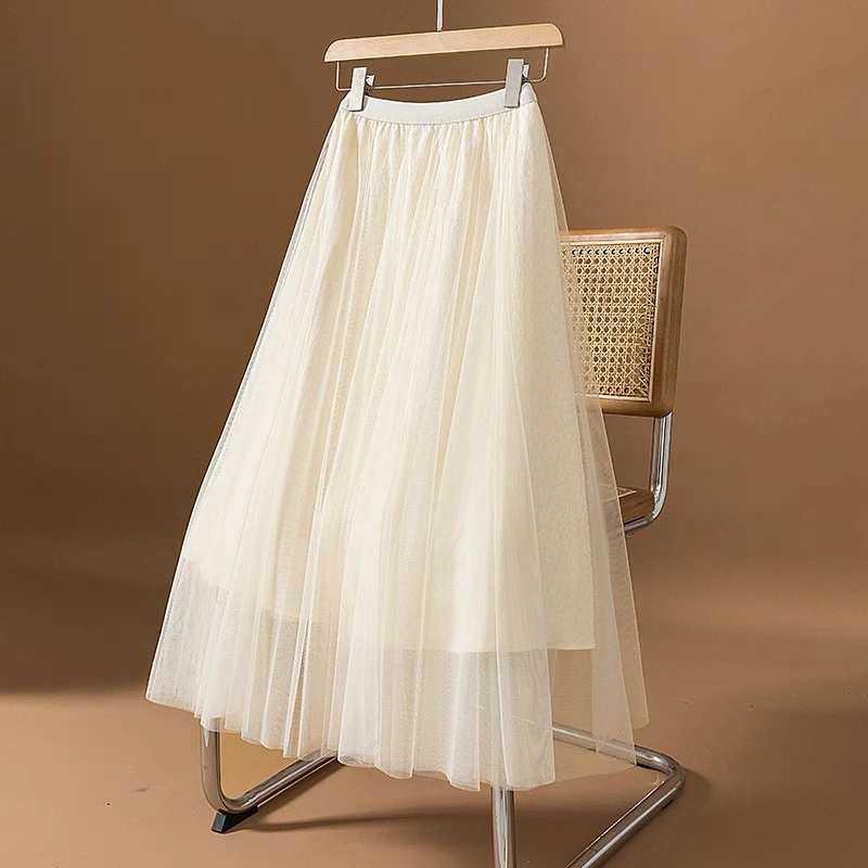 48号甜美V领花朵修身套装裙搭配高腰网纱半身裙