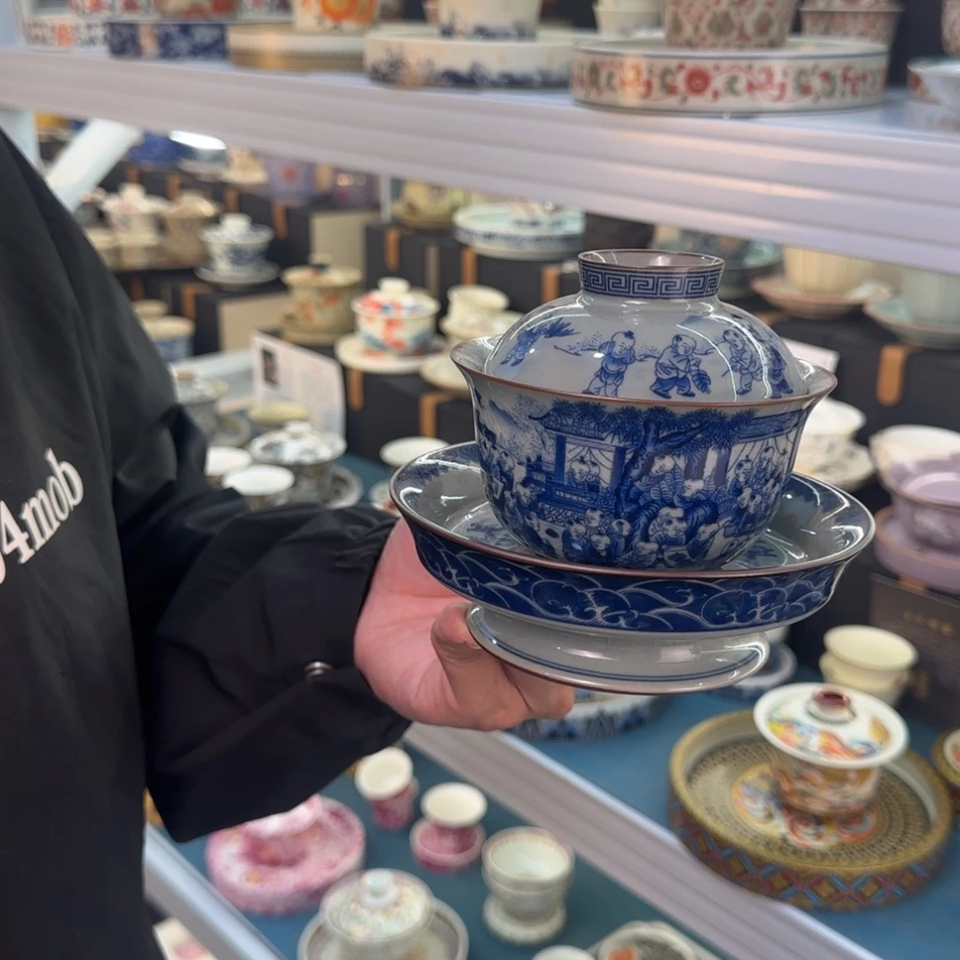 盖碗很好看很精致