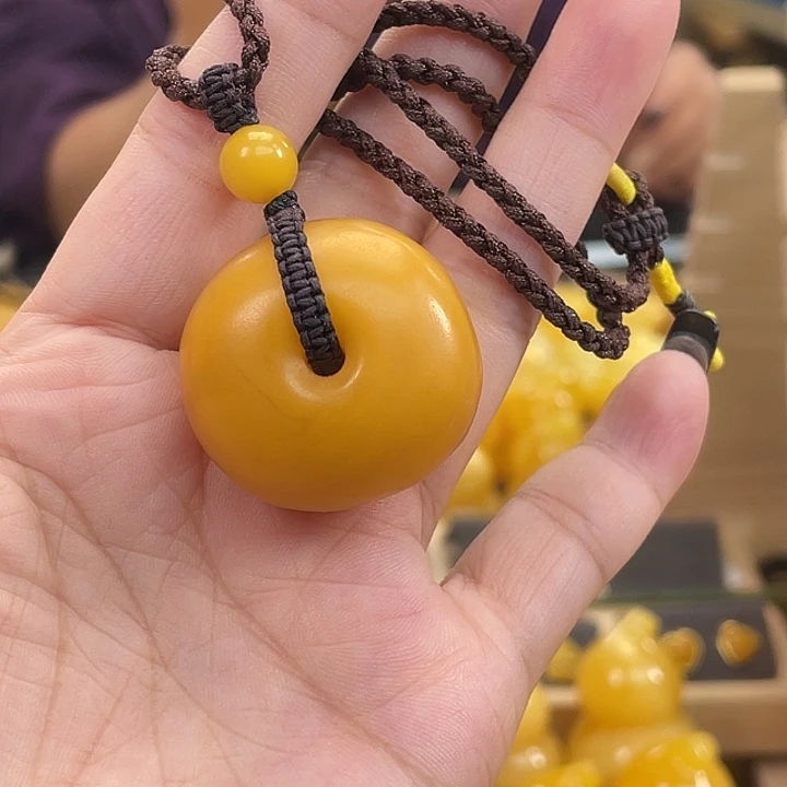 琥珀未镶嵌珠宝奇石h55