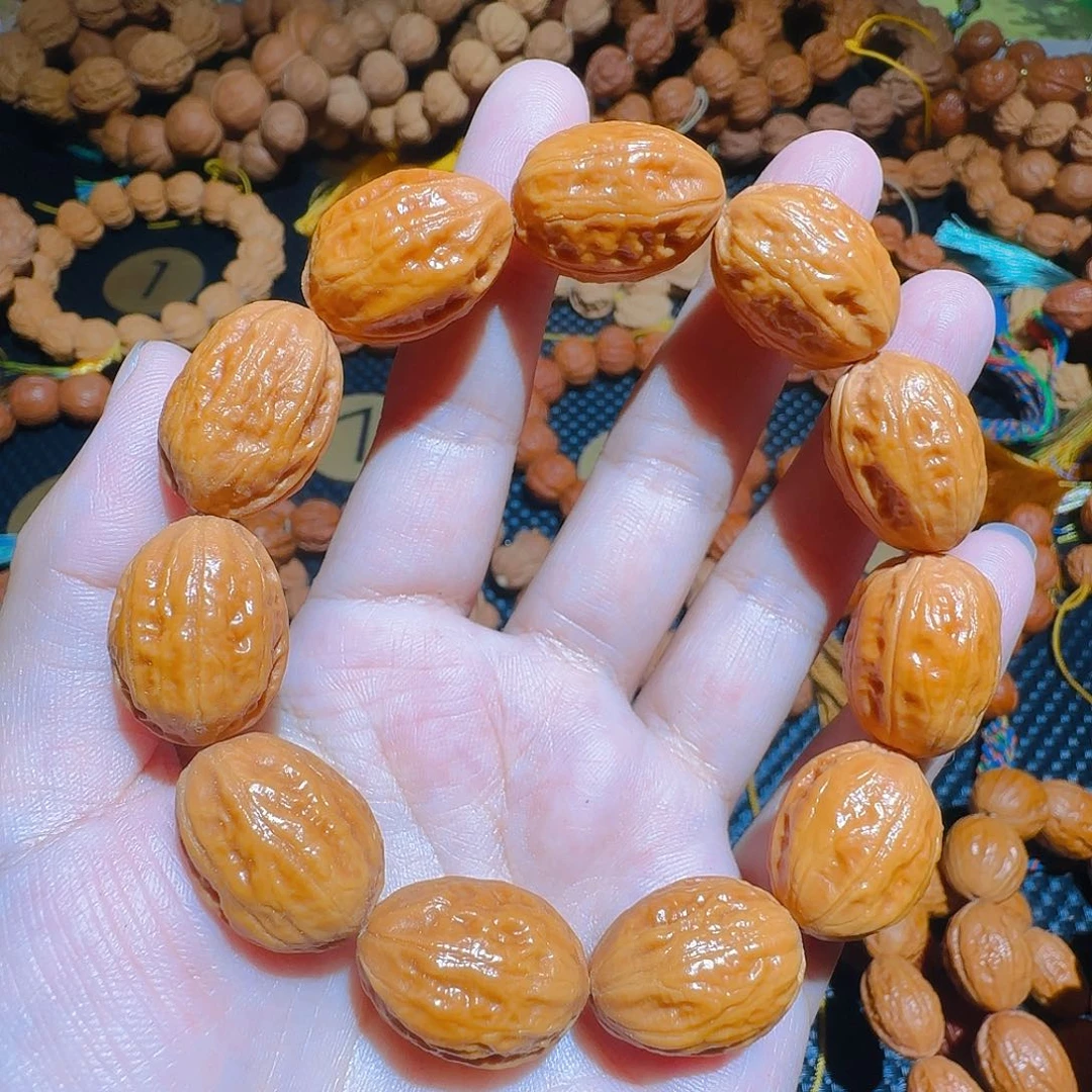 割*文玩核桃吊坠拉丝纹小枣