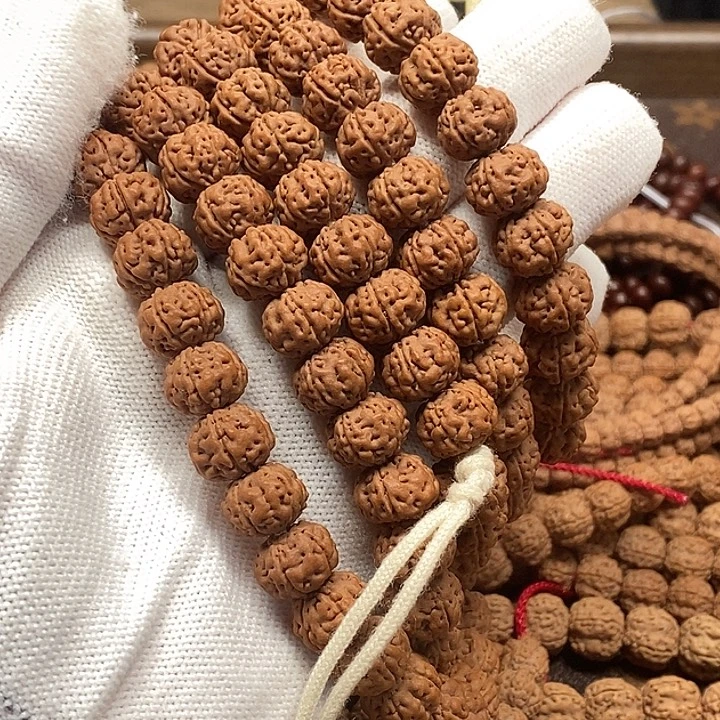 @***光吊坠金刚菩提老树王