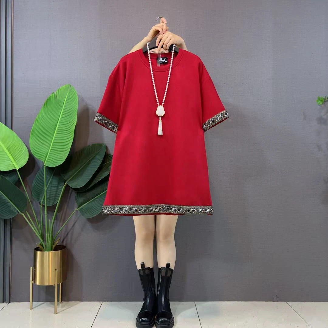 欧货简约风复古国风新年款上衣冬季新款短袖T恤搭宽松遮肉打底衫