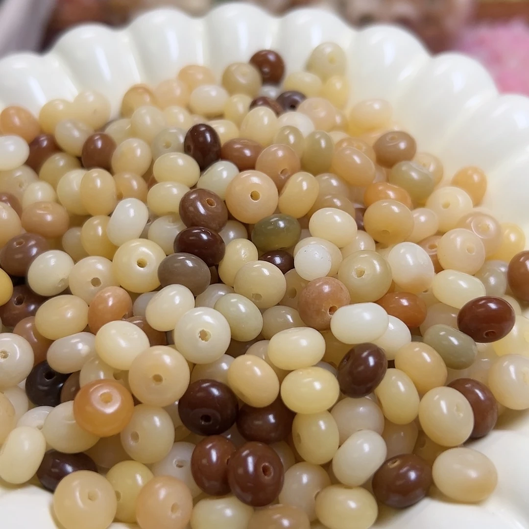 白玉菩提吊坠微瑕9小熊算盘100颗卡牌➕100颗