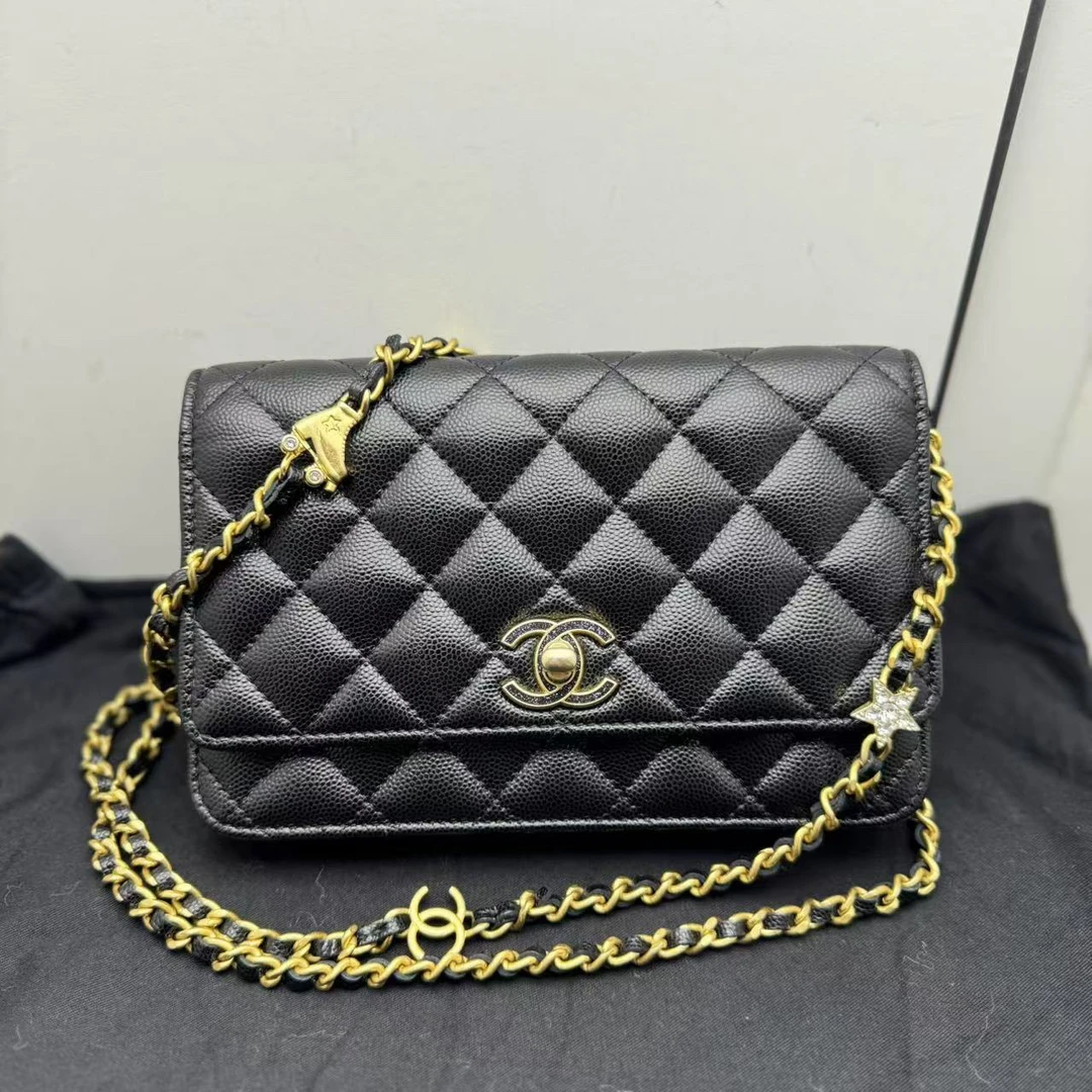 95新 Chanel/香奈儿 24c溜冰鞋黑金荔枝牛woc（芯片款09）