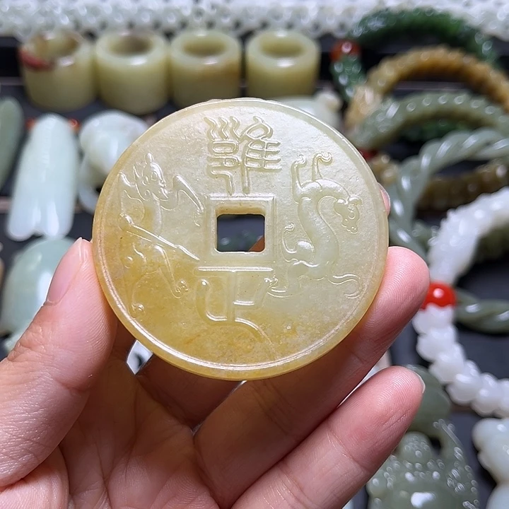 和田玉未镶嵌吊坠(不含链)