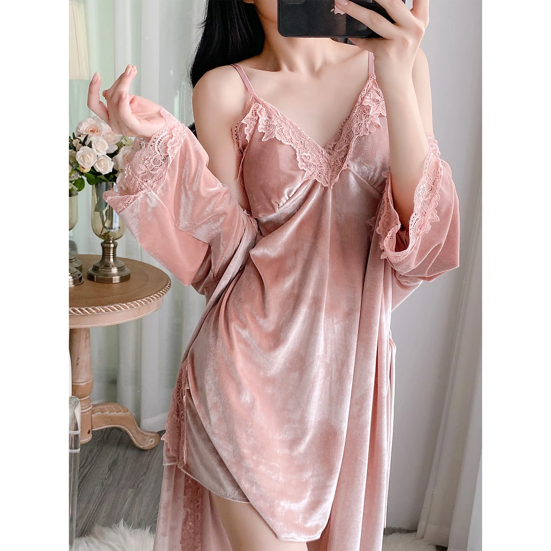 维多利亚金丝绒睡衣女款2025新款防凸点带胸垫睡裙两件套装长袖睡