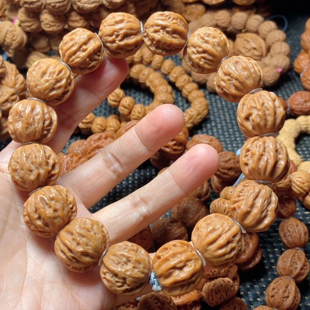 吊坠文玩核桃树王八棱手串