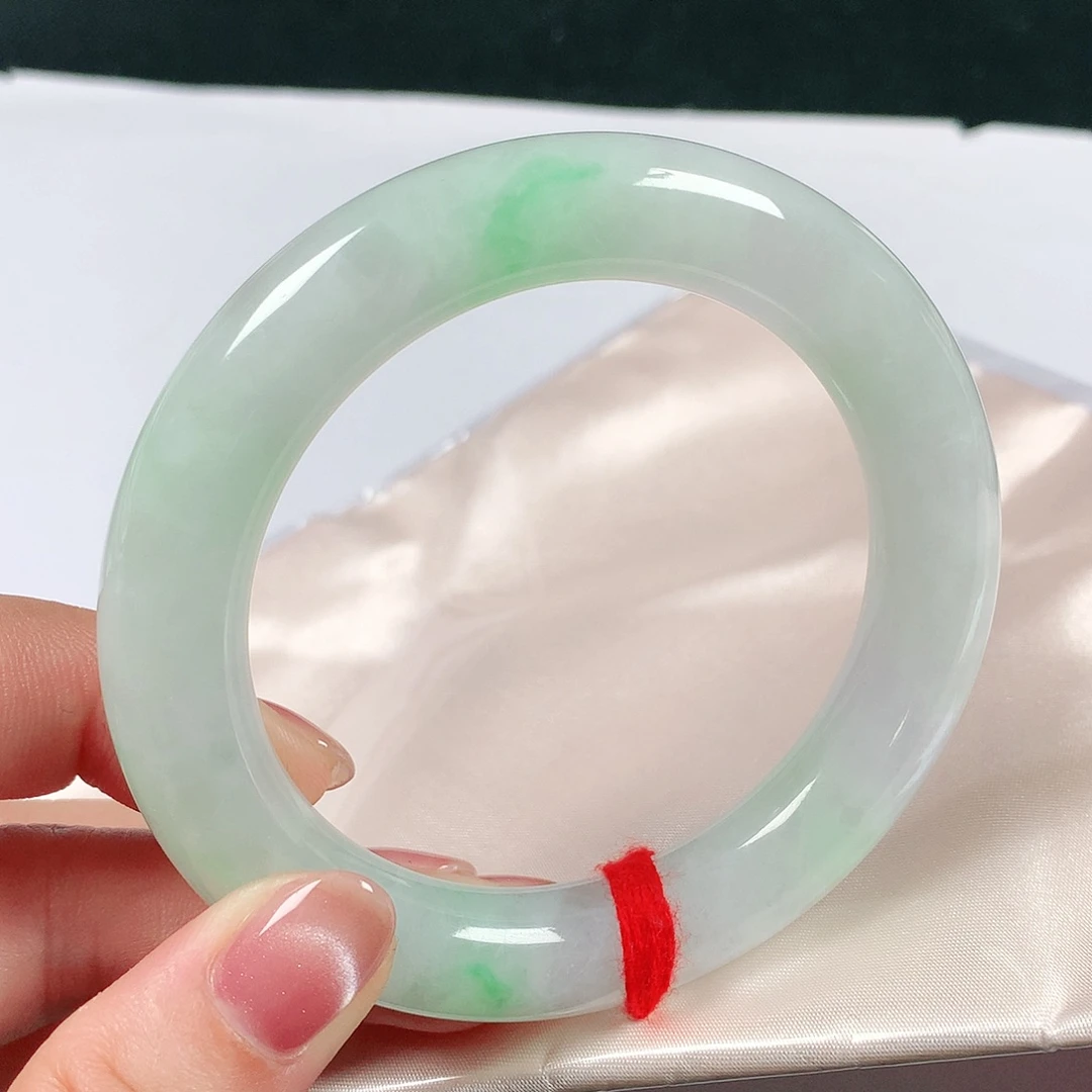 翡翠手镯未镶嵌57圈圆0763