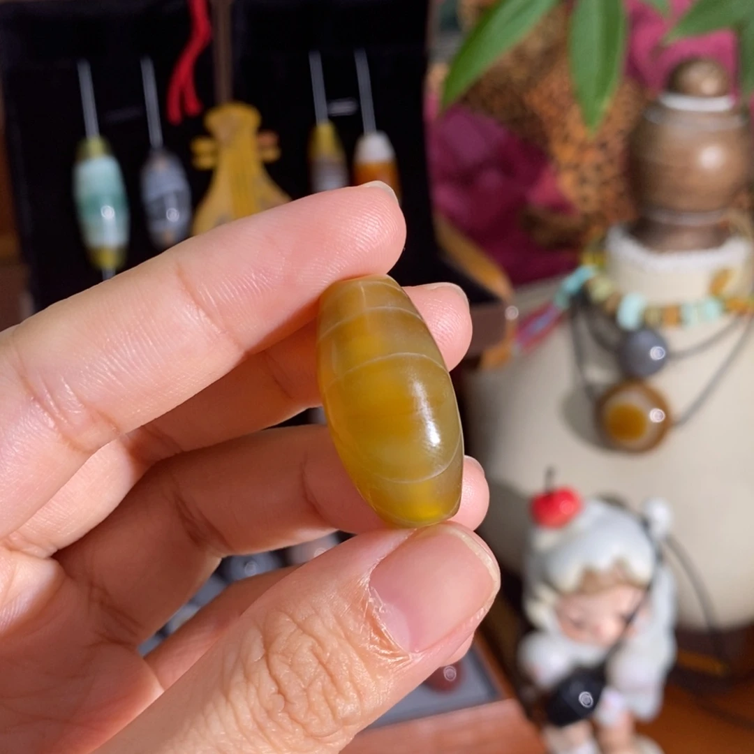 曦***淇未镶嵌颈饰玛瑙/玉髓