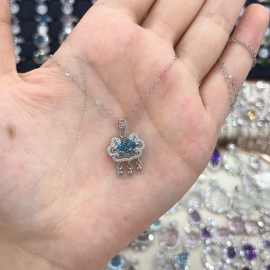 银S925镶嵌蛇纹石玉颈饰