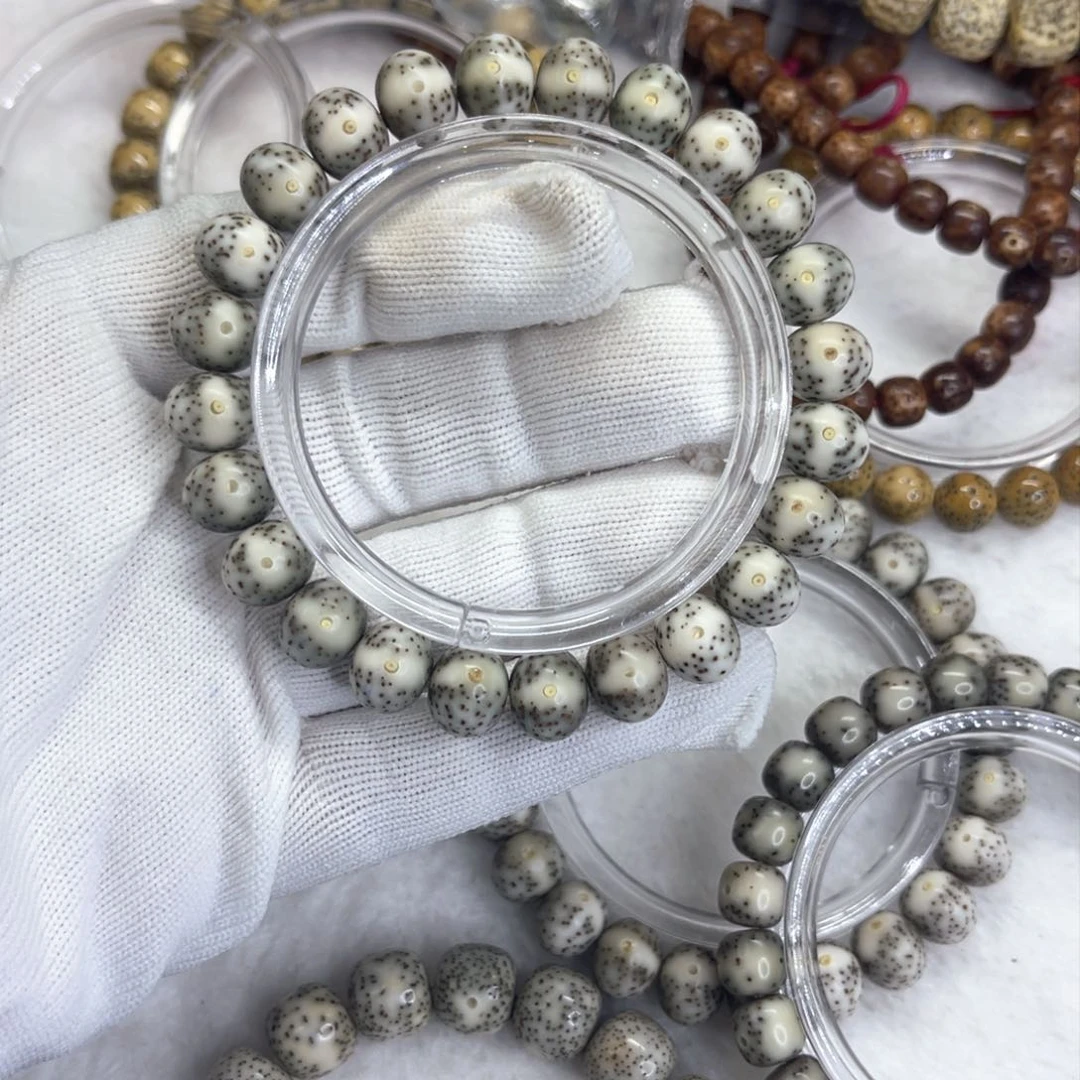 星月菩提手串?**森跑道留白