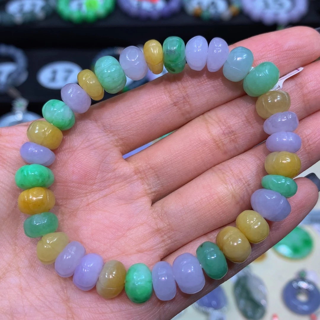 翡翠未镶嵌颈饰翡翠9