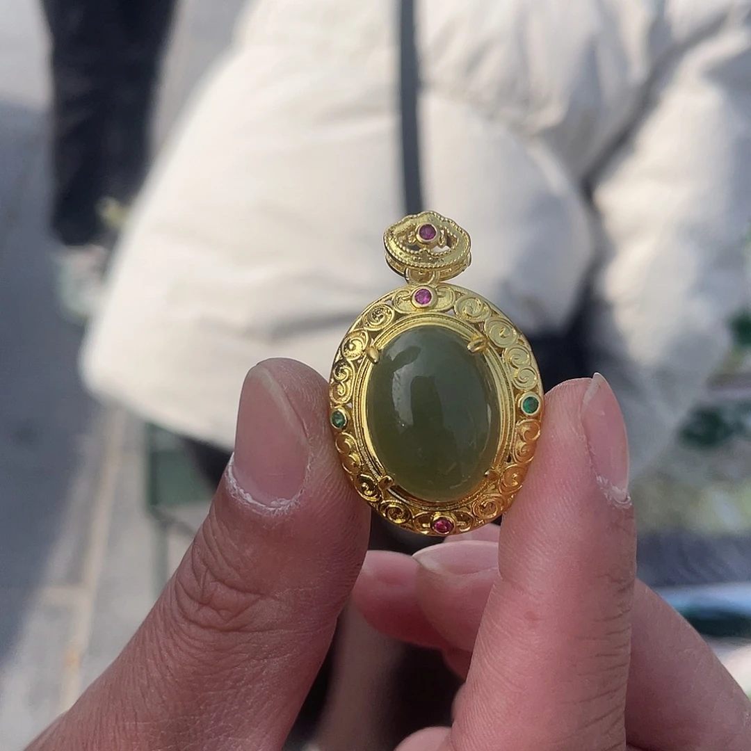 和田玉颈饰未镶嵌多样性发货，发其一