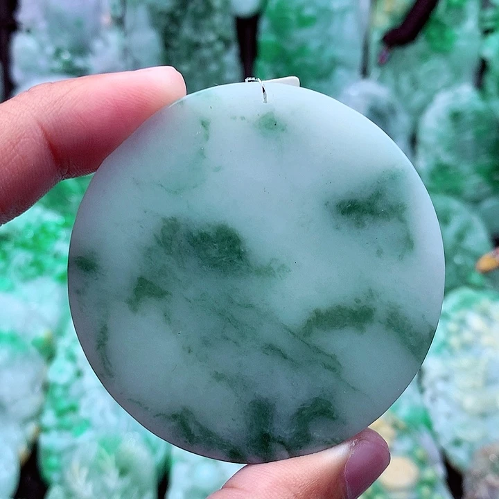 翡翠吊坠(不含链)未镶嵌