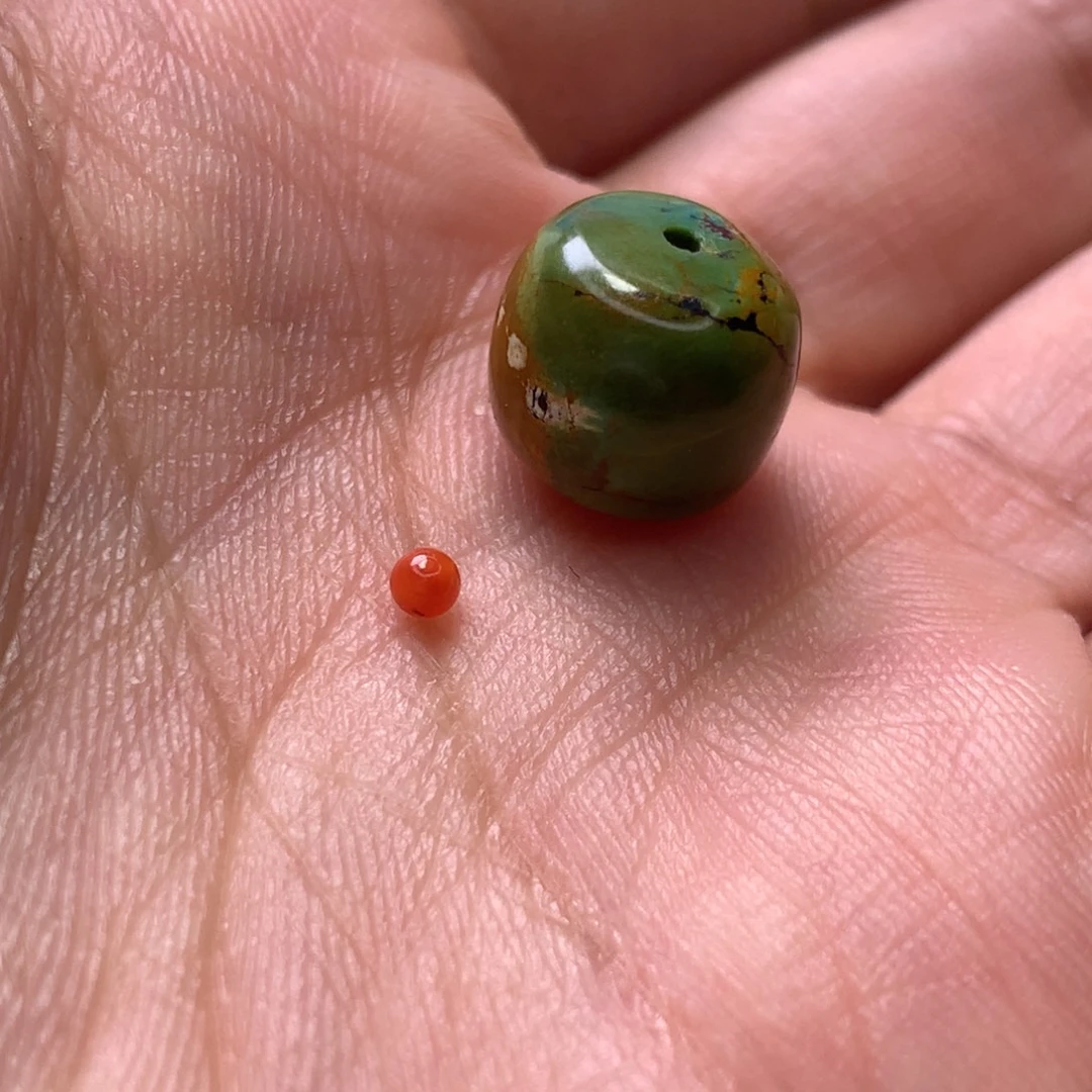 南红玛瑙未镶嵌珠宝奇石