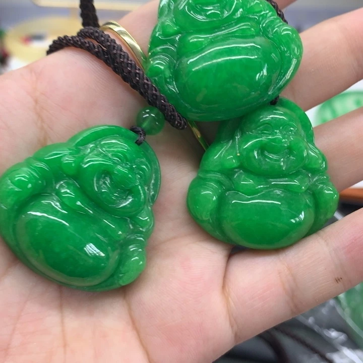 颈饰未镶嵌翡翠吊坠
