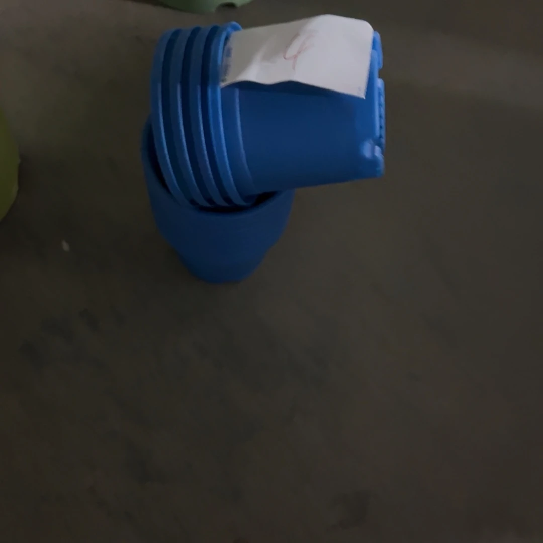 编号是4号的4号的花盆