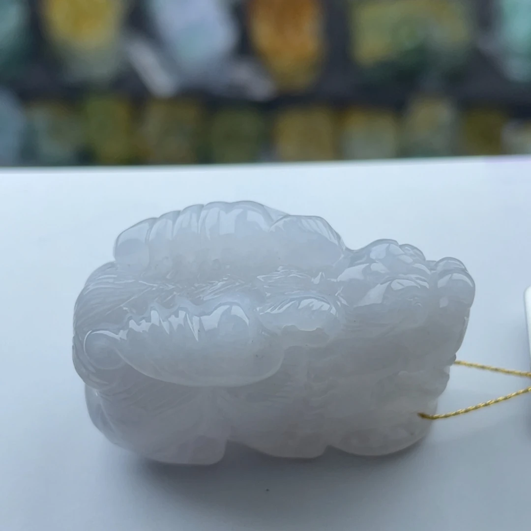 翡翠未镶嵌颈饰貔貅可做小手玩