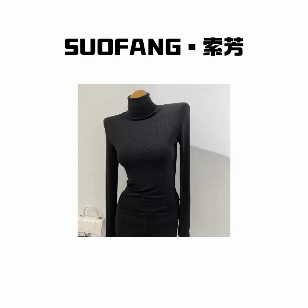 新品上市 极简风带垫肩长袖半领上衣23611