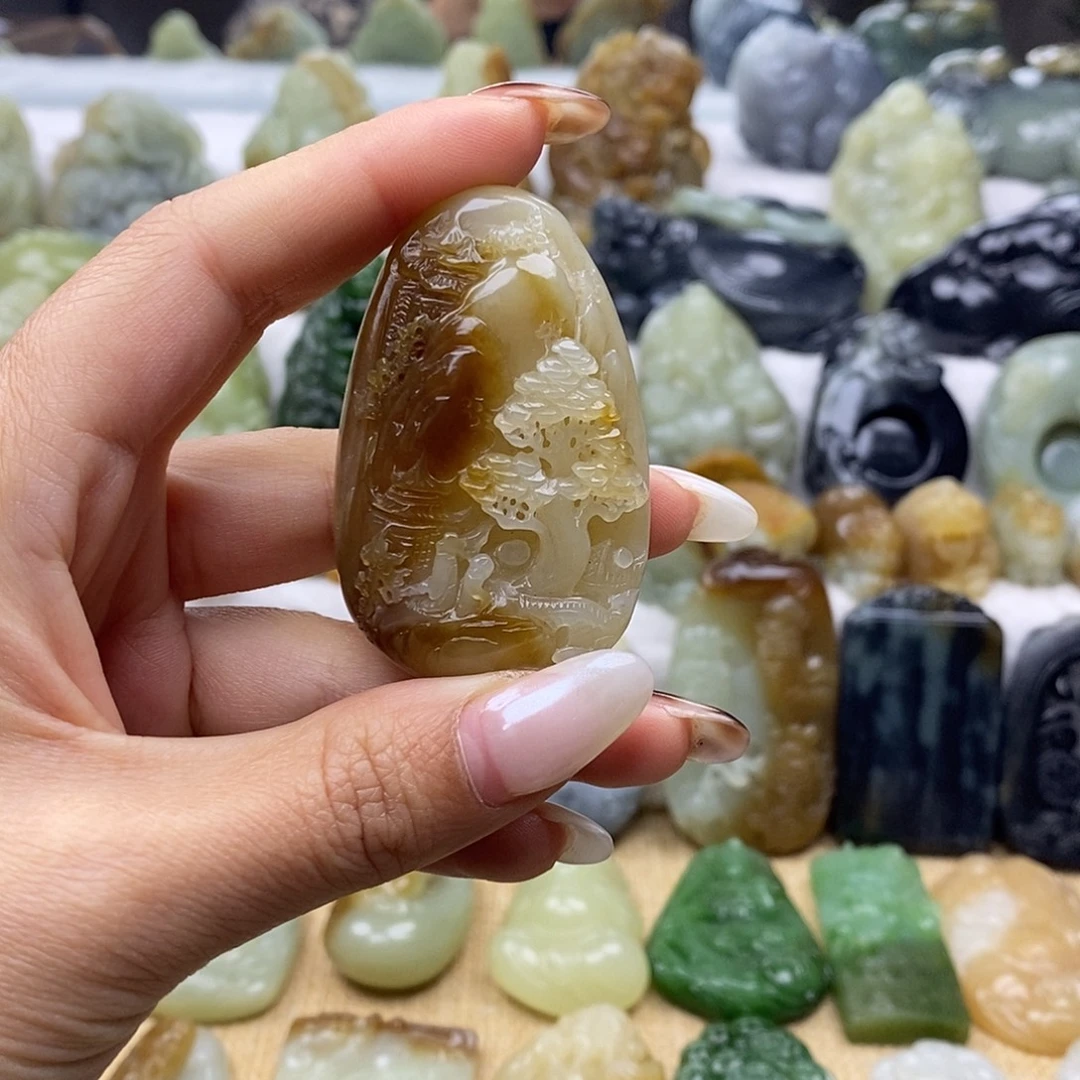 和田玉未镶嵌颈饰