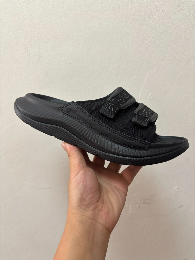 一脚蹬舒缓拖鞋轻量缓震