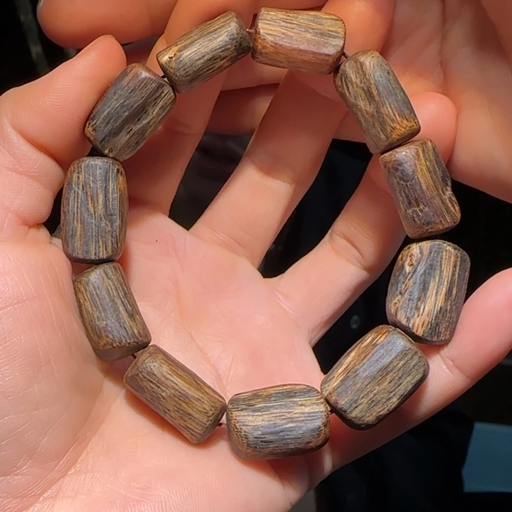 沉香手串用****9海南老白棋手串15.6克