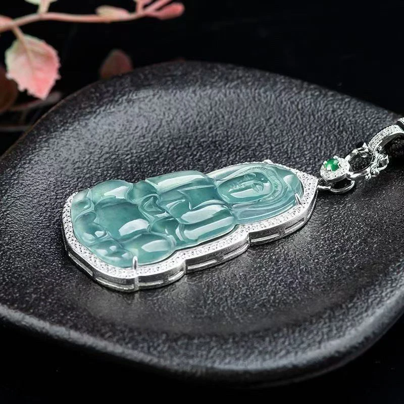 翡翠A货观音挂件