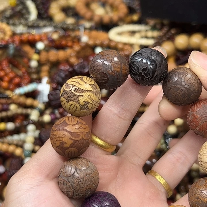 维腊木(绿檀)手串/手链